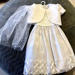 First Communion Dress, Size 8 with Veil, Gloves and matching Bolero Jacket